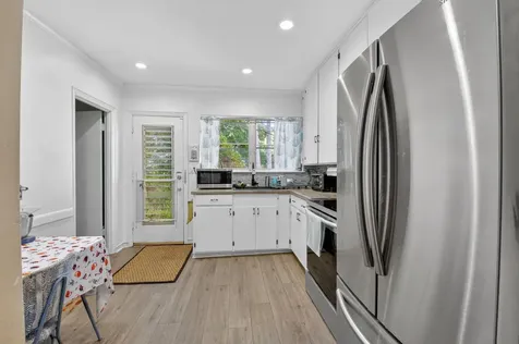 107 Se Olive Way Boca Raton FL 33432