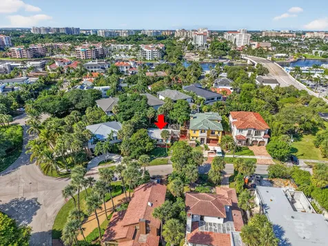 107 Se Olive Way Boca Raton FL 33432