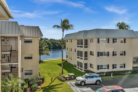 3 Colonial Club Drive Boynton Beach FL 33435