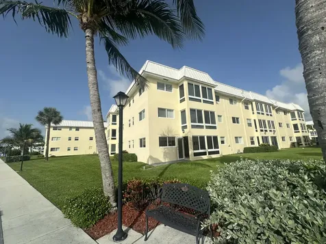 3 Colonial Club Drive Boynton Beach FL 33435