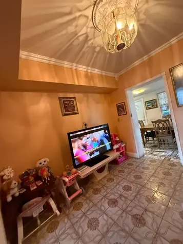 10430 Nw 28th Court Miami FL 33147