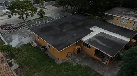 10430 Nw 28th Court Miami FL 33147