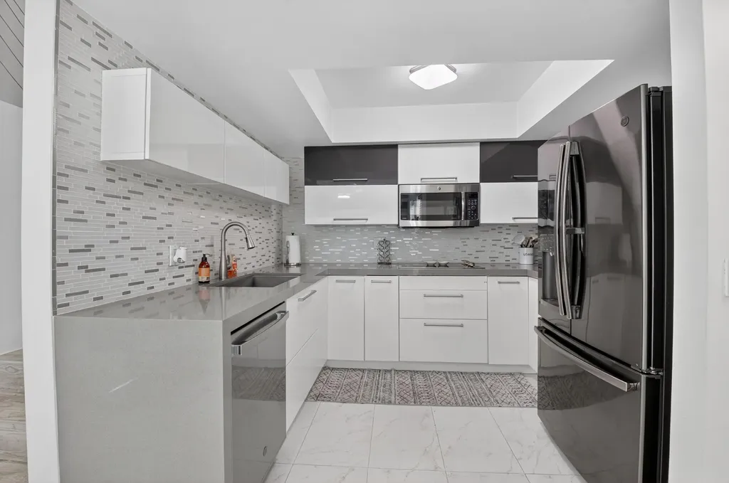 4310 Village Drive Delray Beach FL 33445
