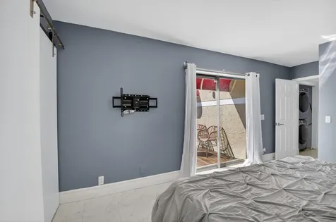 4310 Village Drive Delray Beach FL 33445