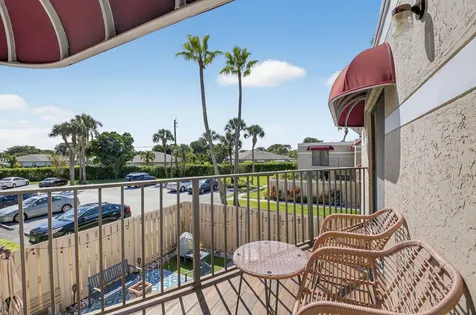4310 Village Drive Delray Beach FL 33445