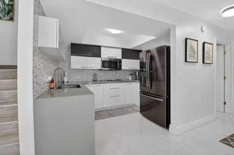4310 Village Drive Delray Beach FL 33445
