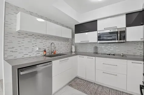 4310 Village Drive Delray Beach FL 33445