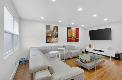 3005 Guildford A Boca Raton FL 33434