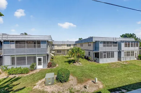 620 Brittany M Delray Beach FL 33446