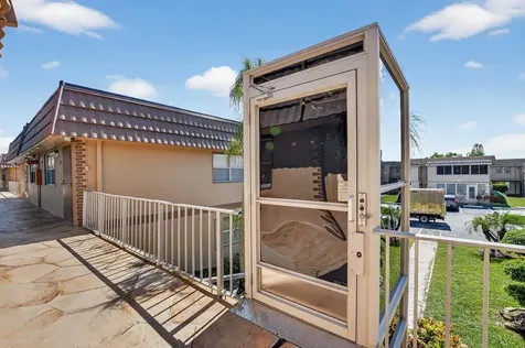 620 Brittany M Delray Beach FL 33446