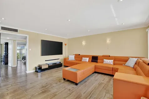 620 Brittany M Delray Beach FL 33446