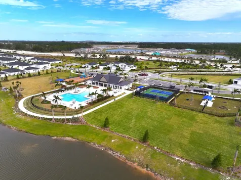 11309 Nw Blockbird Drive Port Saint Lucie FL 34987