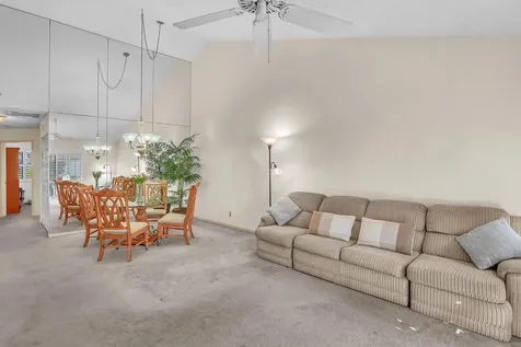 117 Sunshine Boulevard Royal Palm Beach FL 33411