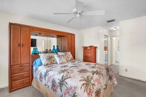 117 Sunshine Boulevard Royal Palm Beach FL 33411