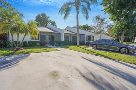 117 Sunshine Boulevard Royal Palm Beach FL 33411