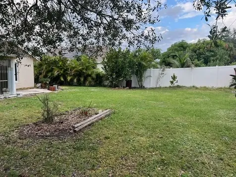 1949 Sw Aguero Street Port Saint Lucie FL 34953