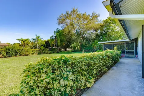 2473 Se Drayton Road Port Saint Lucie FL 34952