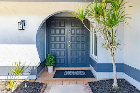 2473 Se Drayton Road Port Saint Lucie FL 34952