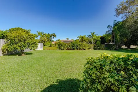 2473 Se Drayton Road Port Saint Lucie FL 34952