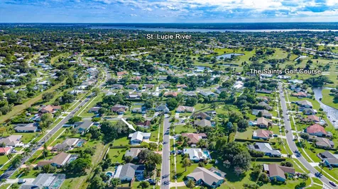 2473 Se Drayton Road Port Saint Lucie FL 34952