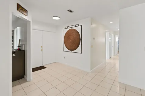 2473 Se Drayton Road Port Saint Lucie FL 34952