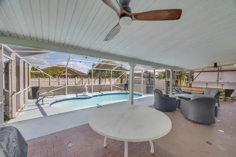 356 Sw Grimaldo Terrace Port Saint Lucie FL 34984