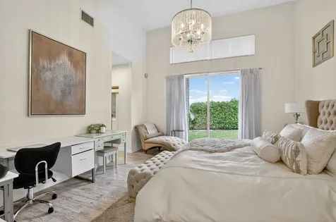 2565 Nw 52nd Street Boca Raton FL 33496