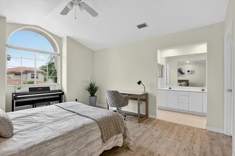 2565 Nw 52nd Street Boca Raton FL 33496