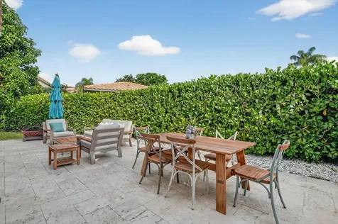 2565 Nw 52nd Street Boca Raton FL 33496