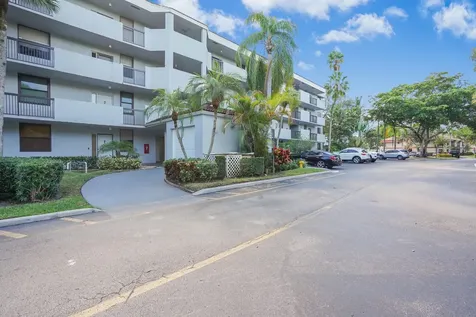 4133 S Carambola Circle Coconut Creek FL 33066