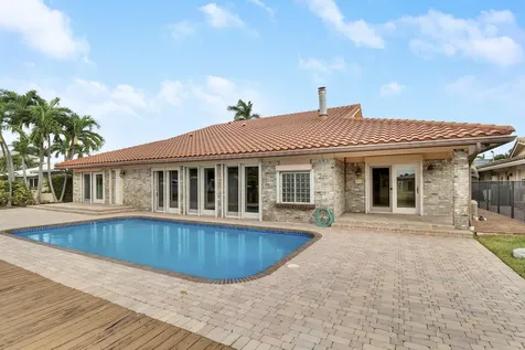 3040 Ne 40th Street Fort Lauderdale FL 33308