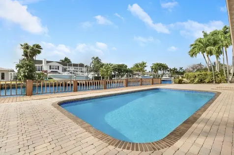 3040 Ne 40th Street Fort Lauderdale FL 33308