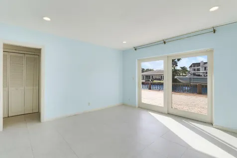 3040 Ne 40th Street Fort Lauderdale FL 33308