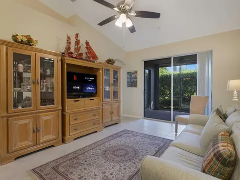 10788 Royal Caribbean Circle Boynton Beach FL 33437