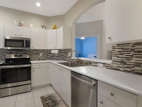 10788 Royal Caribbean Circle Boynton Beach FL 33437