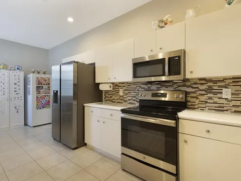 10788 Royal Caribbean Circle Boynton Beach FL 33437
