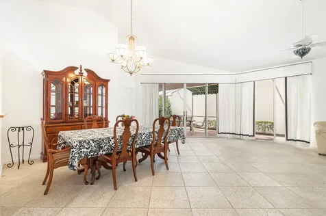 9158 Heathridge Drive West Palm Beach FL 33411