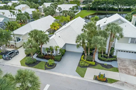 9158 Heathridge Drive West Palm Beach FL 33411