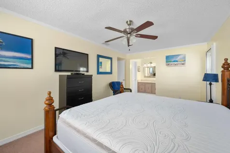 109 Lakes End Drive Fort Pierce FL 34982