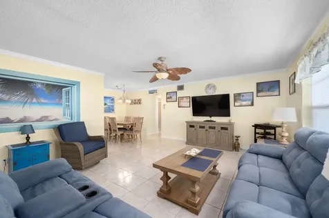 109 Lakes End Drive Fort Pierce FL 34982