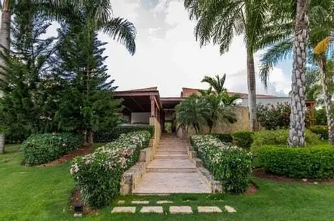 15 00 Casa De Campo DR 22000