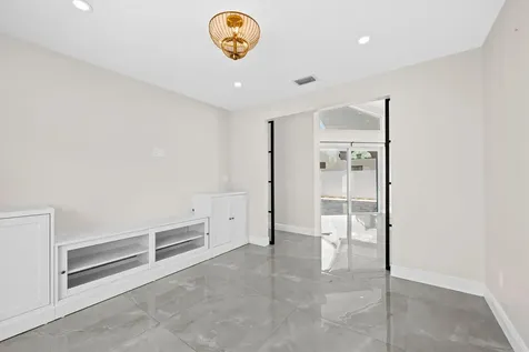 23162 L'ermitage Circle Boca Raton FL 33433