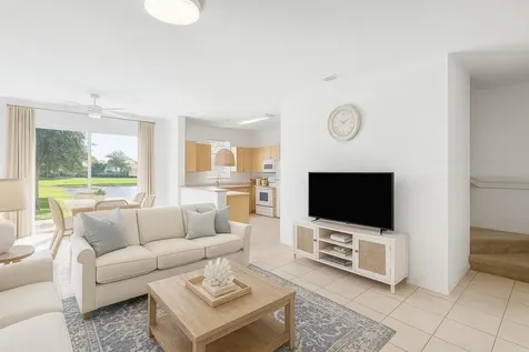 410 Rainbow Springs Terrace Royal Palm Beach FL 33411