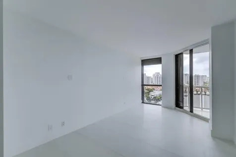 3640 Yacht Club Drive Aventura FL 33180