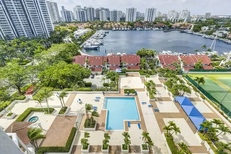 3640 Yacht Club Drive Aventura FL 33180