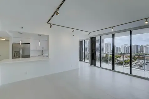 3640 Yacht Club Drive Aventura FL 33180
