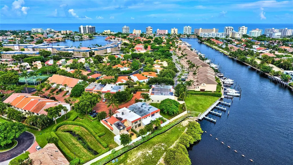 3516 Harbor Circle Delray Beach FL 33483