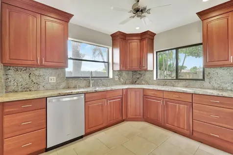 3516 Harbor Circle Delray Beach FL 33483