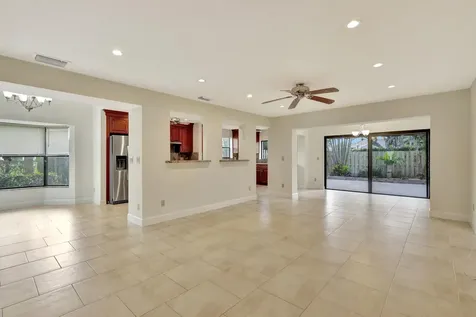 3516 Harbor Circle Delray Beach FL 33483