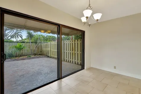 3516 Harbor Circle Delray Beach FL 33483